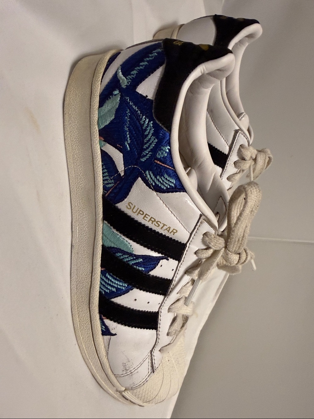 adidas White Sneakers with Black Stripes and Blue Floral Detail - Picture 4 of 5